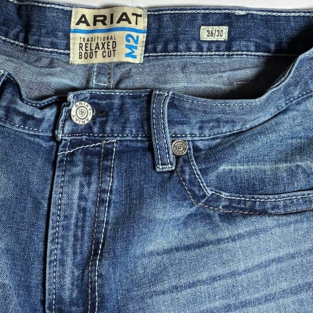 Ariat M2 Relaxed Bootcut Jeans Mens 36x30 Blue Shasta Stirling Straight Leg - Picture 3 of 8